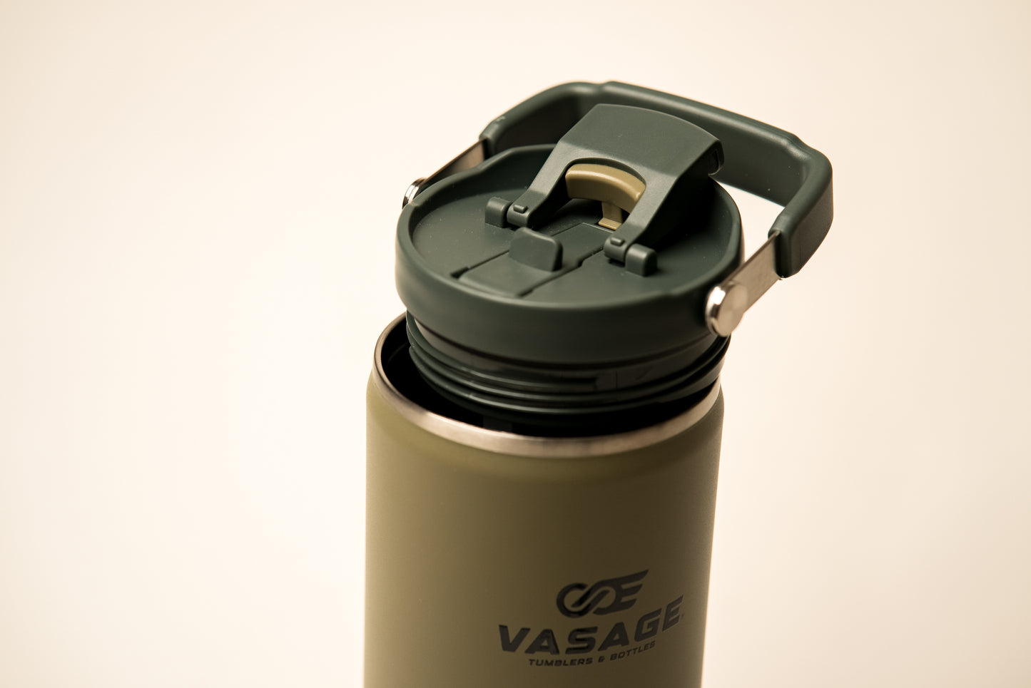 Olive Haze. Vaso térmico de acero inoxidable. 1,18 L.