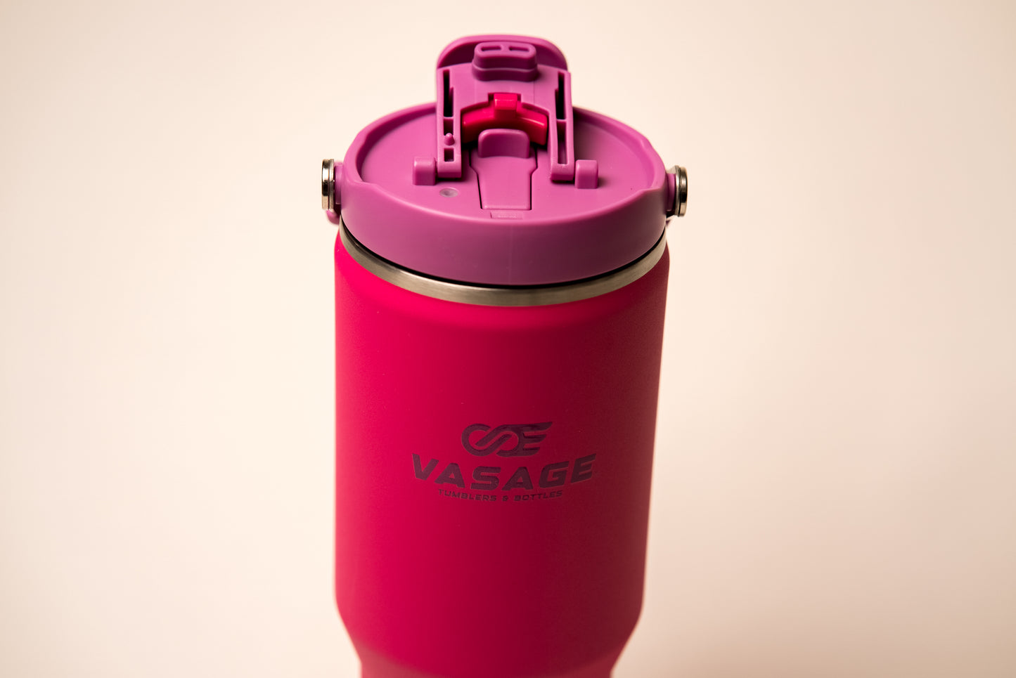 Presence Fuchsia. Vaso térmico de acero inoxidable 1,18 L